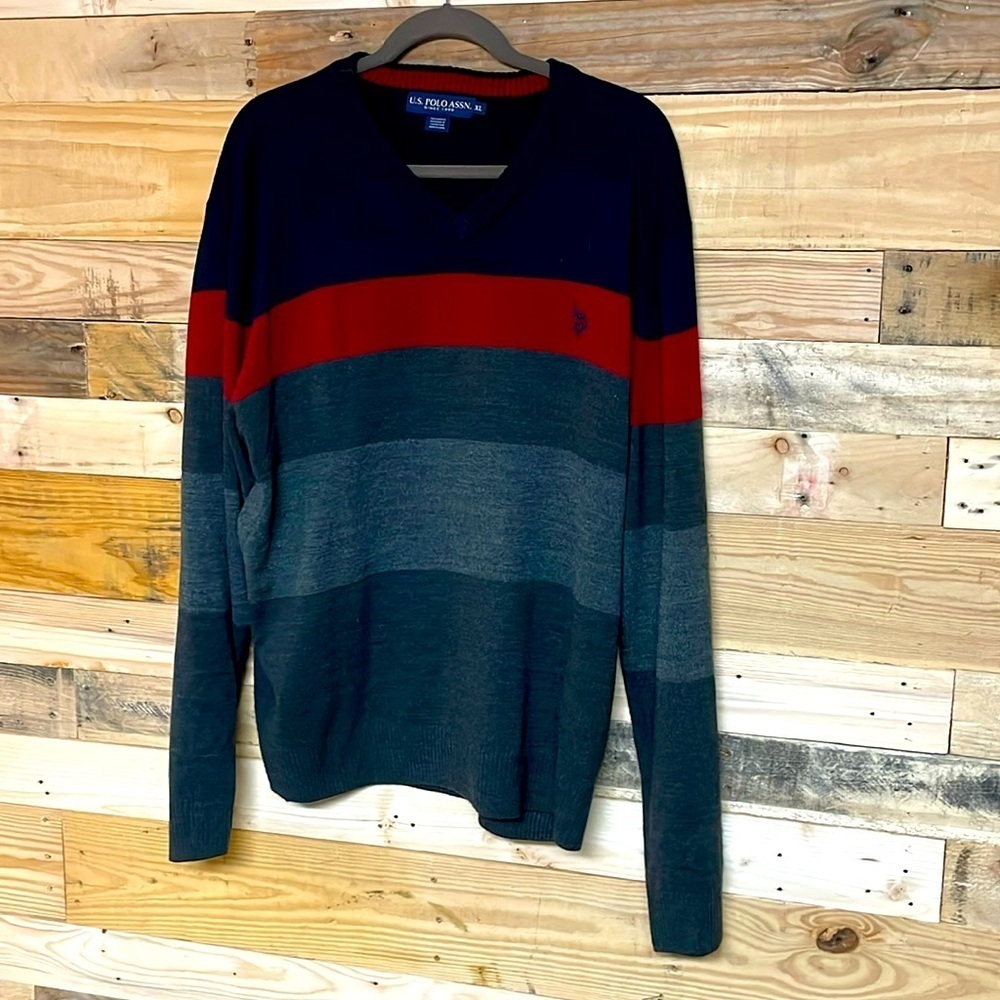 U.S. Polo Assn. size XL multicolor striped v-neck 100% acrylic soft sweater
